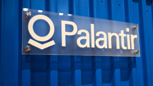 u.s. government taps palantir for strategic data-sharing project